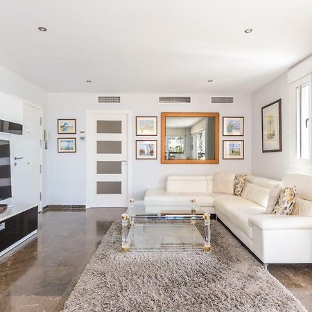 El Remo Deluxe Apartment ตอร์เรโมลิโนส ภายนอก รูปภาพ