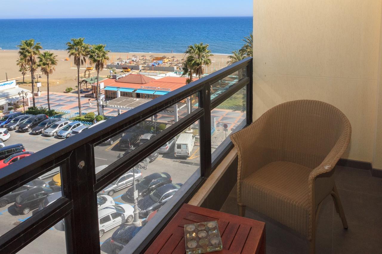 El Remo Deluxe Apartment ตอร์เรโมลิโนส ภายนอก รูปภาพ