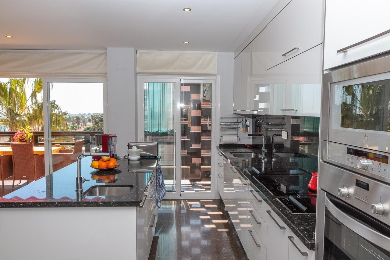 El Remo Deluxe Apartment ตอร์เรโมลิโนส ภายนอก รูปภาพ