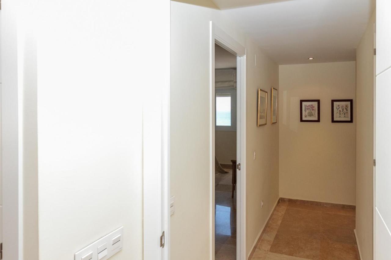 El Remo Deluxe Apartment ตอร์เรโมลิโนส ภายนอก รูปภาพ