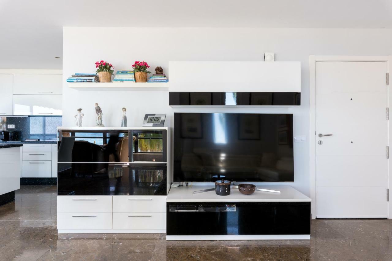El Remo Deluxe Apartment ตอร์เรโมลิโนส ภายนอก รูปภาพ